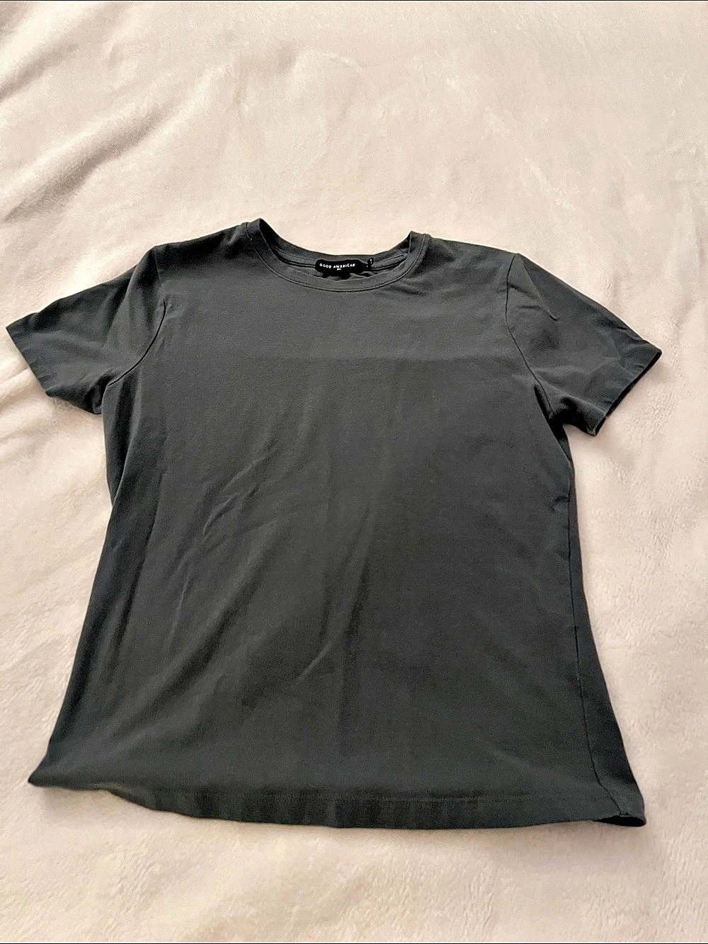 Good American Short Sleeve Tee in Grey Size Medium Like New